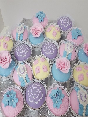 Pastel Cupcakes - 2