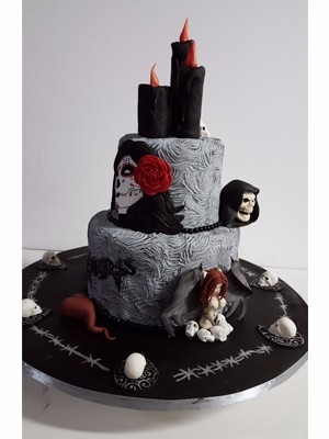 SkullGothCake